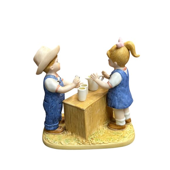Home Interiors 1999 Denim Days Fresh Lemonade Danny Porcelain Figurine - Picture 6 of 8